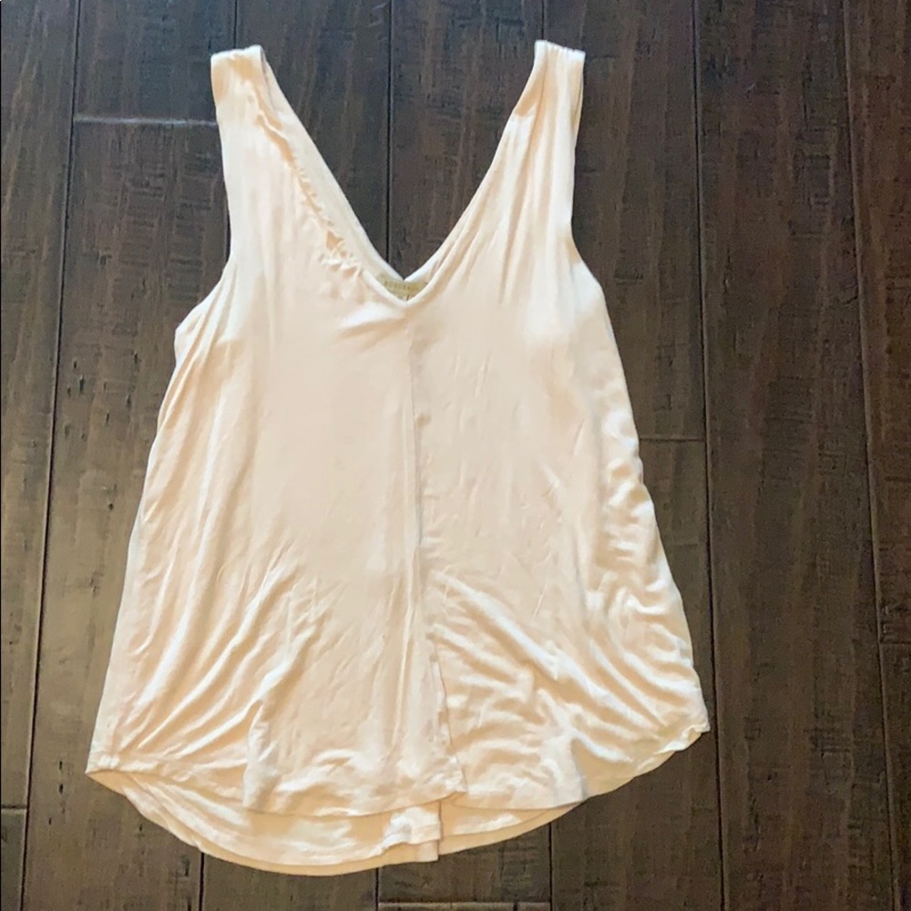 Light pink tank